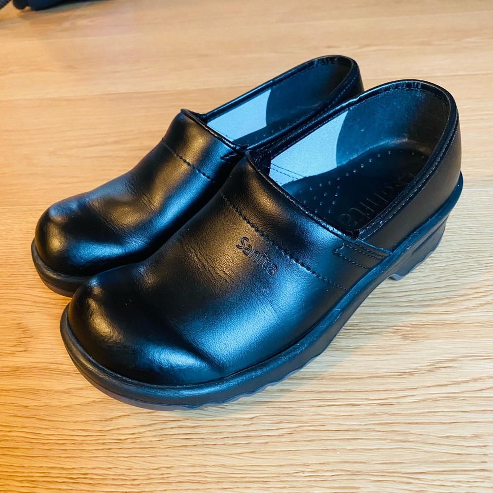 Sanita Danish Design Professional Nursing Clogs EU 36 Slip Resistant Leather